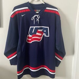 Nike team USA hockey jersey IIHF large (youth 16/18)